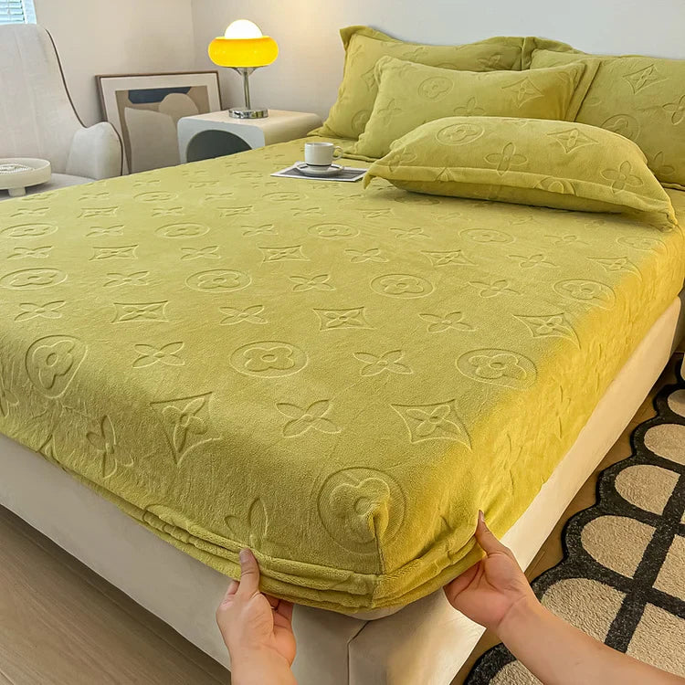 MonoFloral Milk Velvet Fitted Sheet