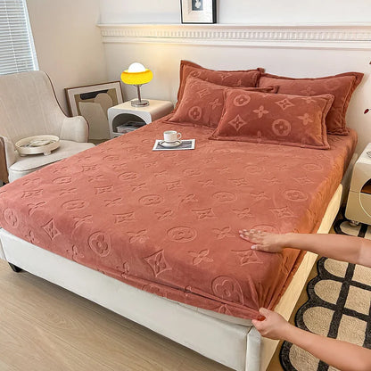 MonoFloral Milk Velvet Fitted Sheet