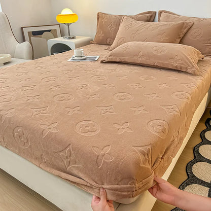 MonoFloral Milk Velvet Fitted Sheet