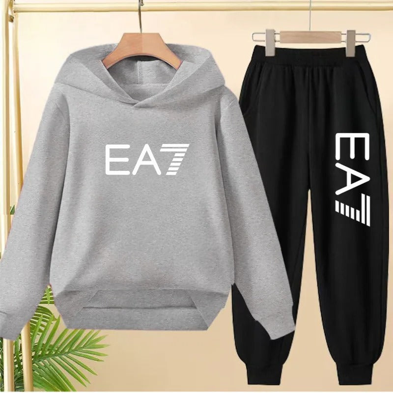 Complete Tracksuit Set "Warm"- 50% OFF